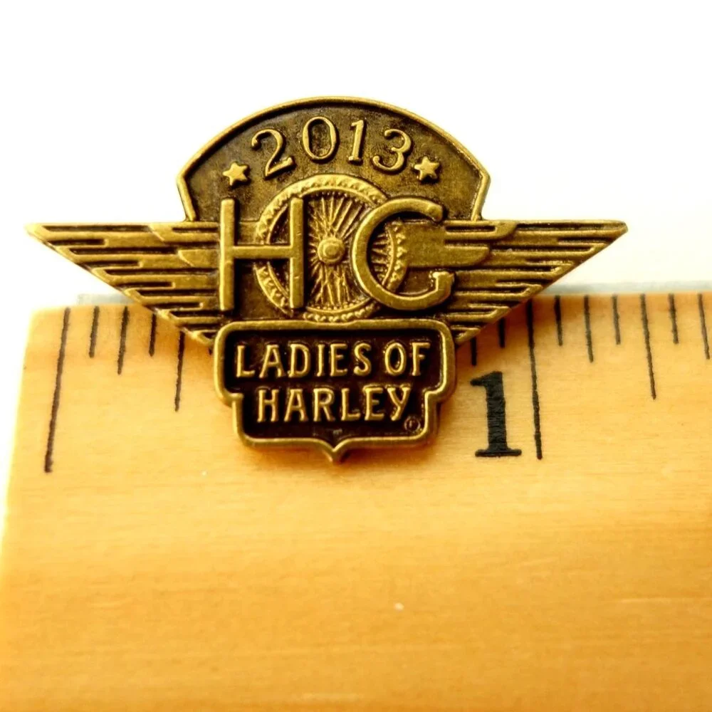 Harley Davidson‎ Wheel and Wings 2013 Ladies of Harley HOG Vest Hat Jacket Pin